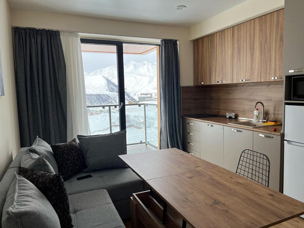 Delux Apartment For 6 Guest, New غودوري المظهر الخارجي الصورة