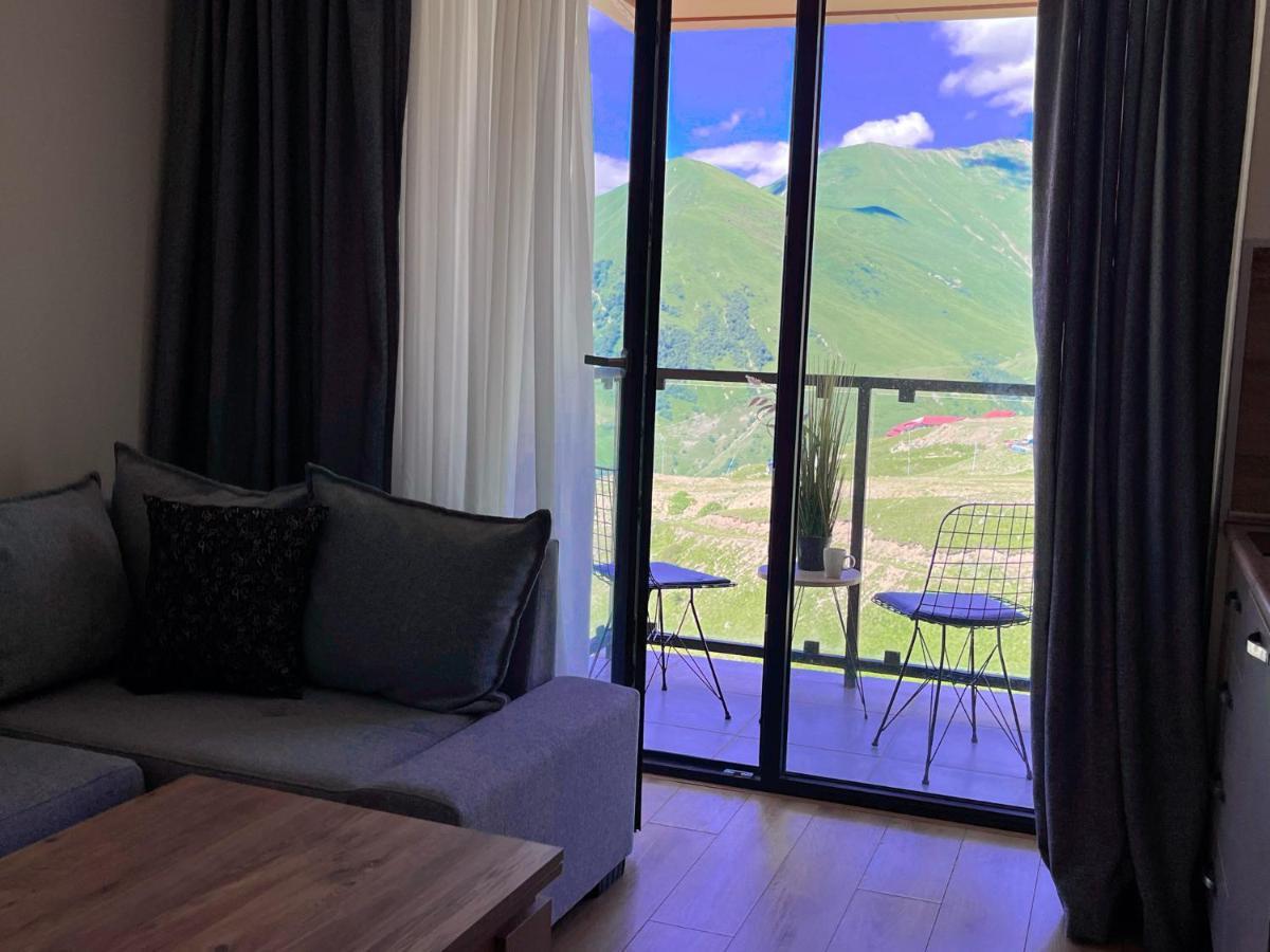 Delux Apartment For 6 Guest, New غودوري المظهر الخارجي الصورة
