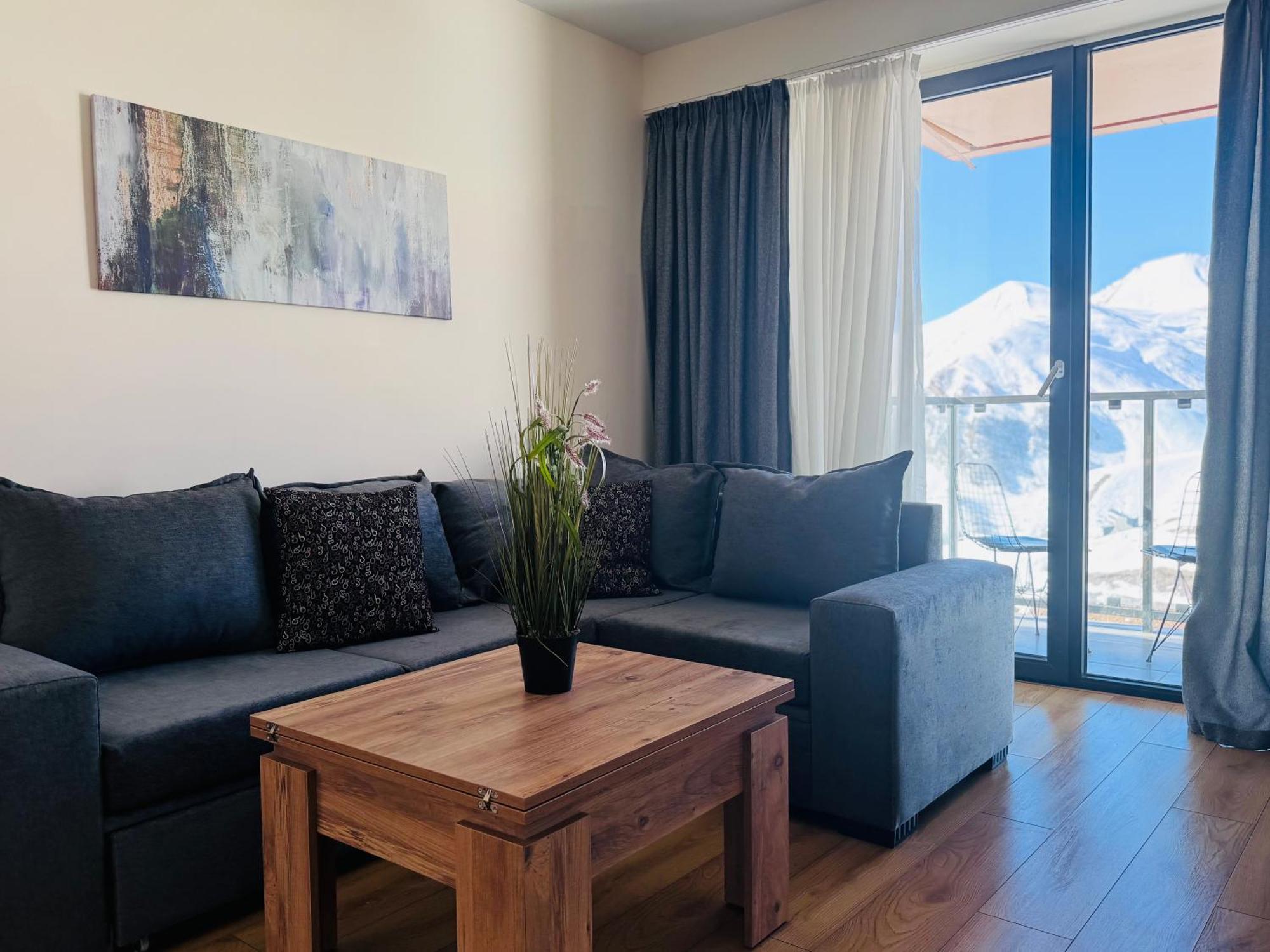 Delux Apartment For 6 Guest, New غودوري المظهر الخارجي الصورة